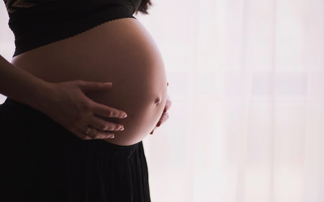 Lei que determina afastamento de gestante na pandemia é sancionada